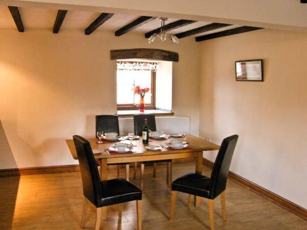 Holiday home Stabal-y-gwedd *